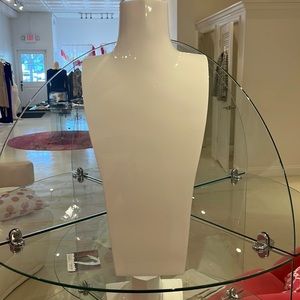 Kendra Scott Jewelry Display